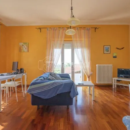Daire Sotto Le Mura Sirolo
